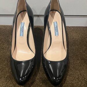 Prada Black Patent Leather Heels never worn
